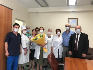 Тамаз Цахнакия поздравил медиков Гудаутского госпиталя с Днём признания независимости Абхазии.